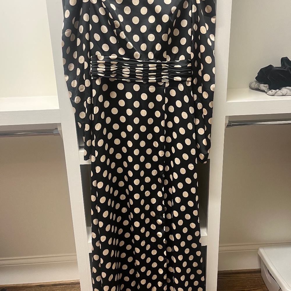 Gown polka dot